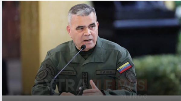 Delcy Rodríguez destituye a Padrino López tras más de una década como ministro de Defensa